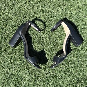 Kelly & Katie Black Block Heel Sandals
